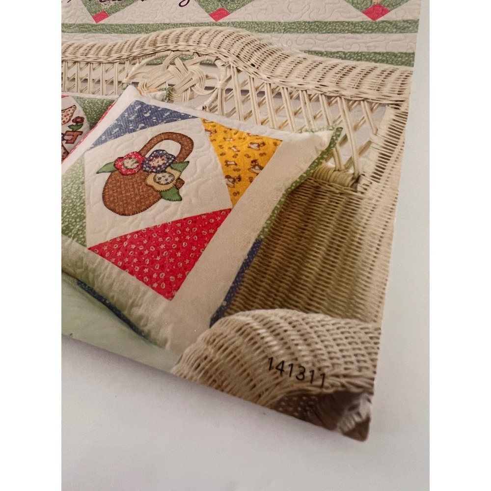 Sunbonnet Sue Once Upon a Posy Pearl Louise Krush Quilting Pattern Book 141311 - Picture 3 of 9